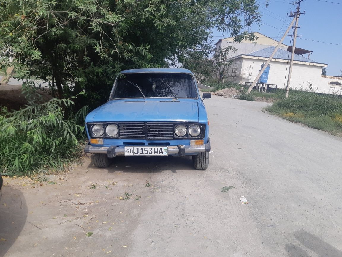Juguli VAZ 2106 yurib turibdi