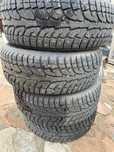 Продам зимнюю резины на hankook 245/11 R19 шипы