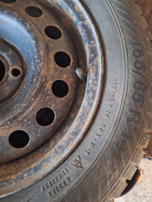 Jante +cauciucuri de iarna