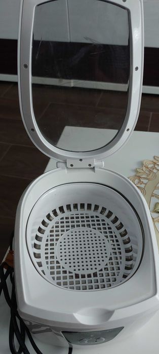 Aparat de curatare cu ultrasunete,pentru ustensile de manichiura,bijut