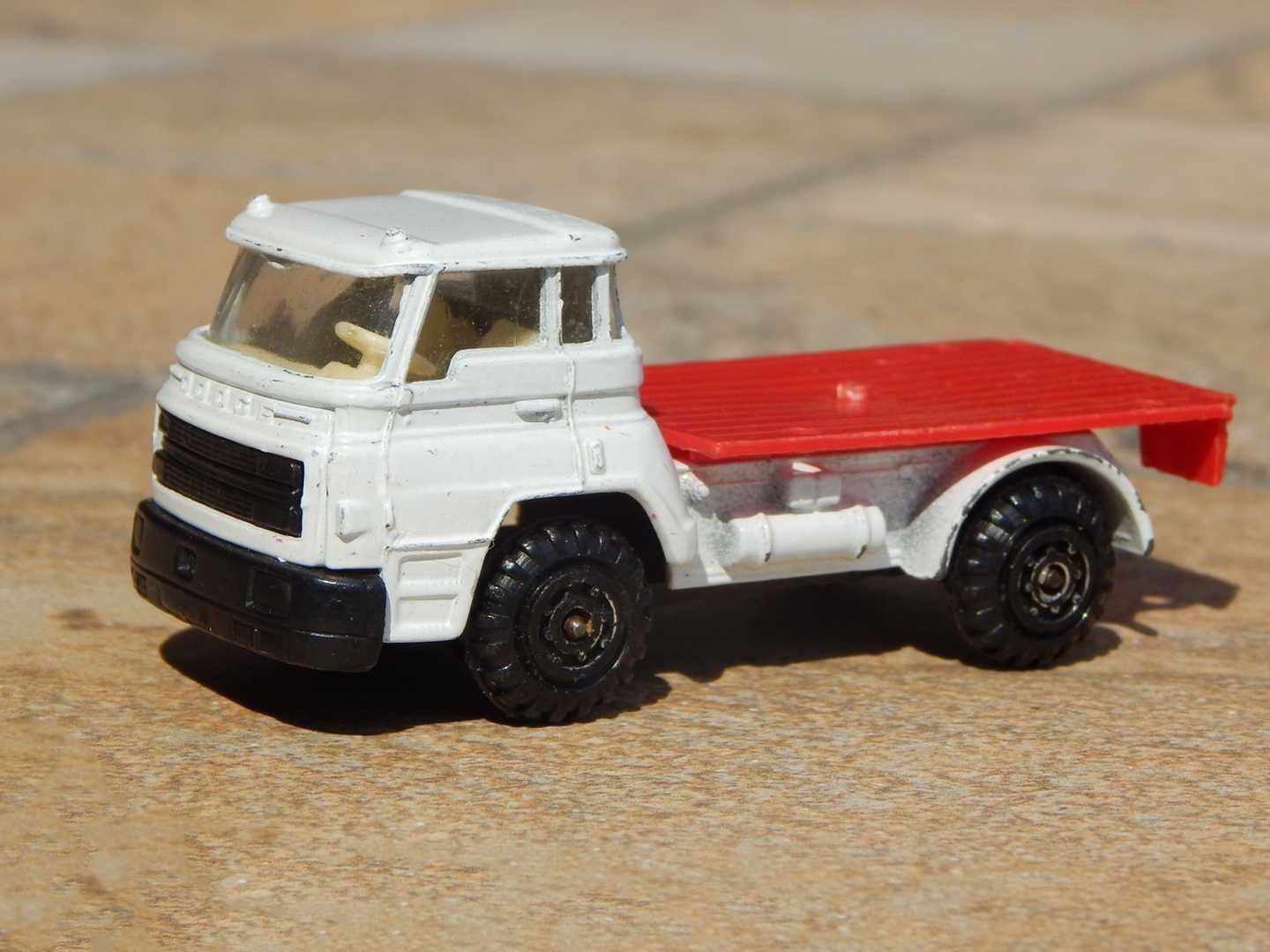 Macheta camion Dodge C-38 T sc 1:66 Guiloy Spania