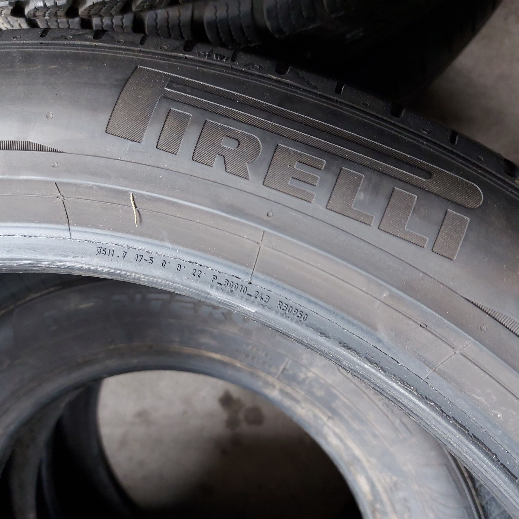 245/45/20"pirelli 2бр.гуми