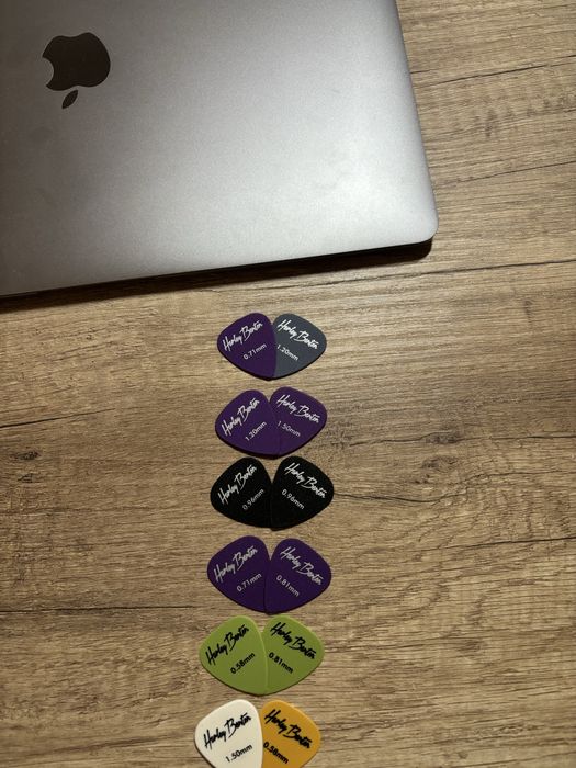 Schimb chitara benton nou nouta