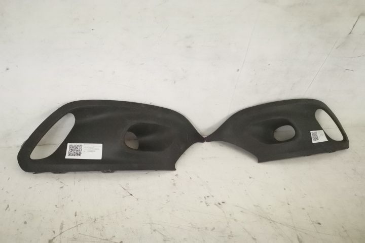 Grila Proiector Stanga Originala In Stare Buna W420 2021 2022 2023 Mer