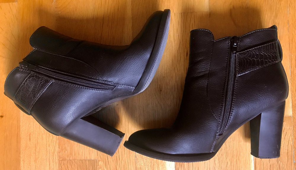 НОВИ дамски боти, номер 37