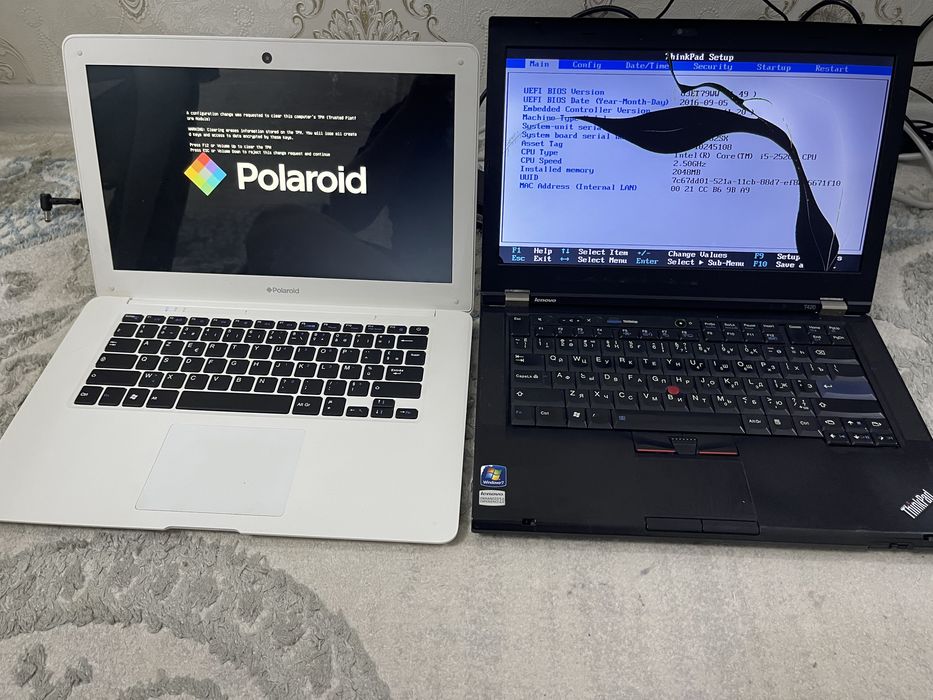 Продам 2ва ноутбука в среднем состоянии