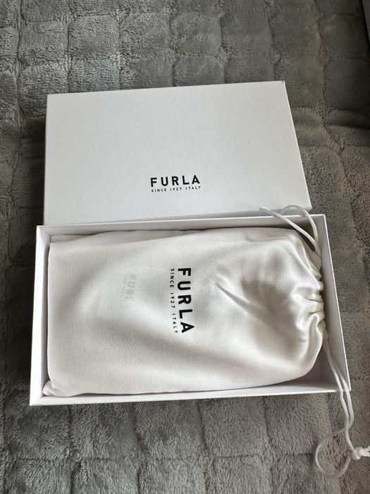 Портфейл Furla нов