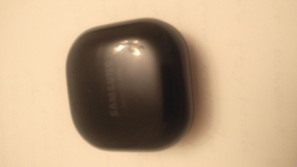 Кеис Samsung galaxy buds live