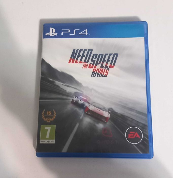 Playstation 4 в перфектно състояние + игри