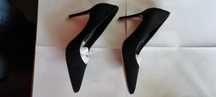 Pantofi dama EPICA , negri, nr 39, piele intoarsa, 250 lei