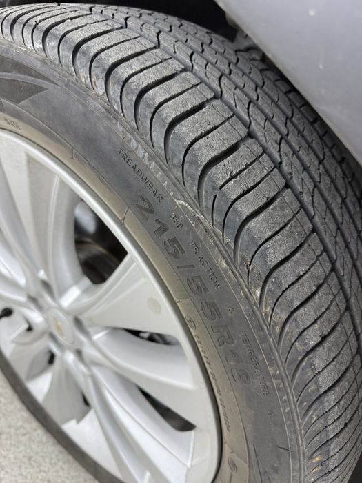 Tracker 1  2019 Premier