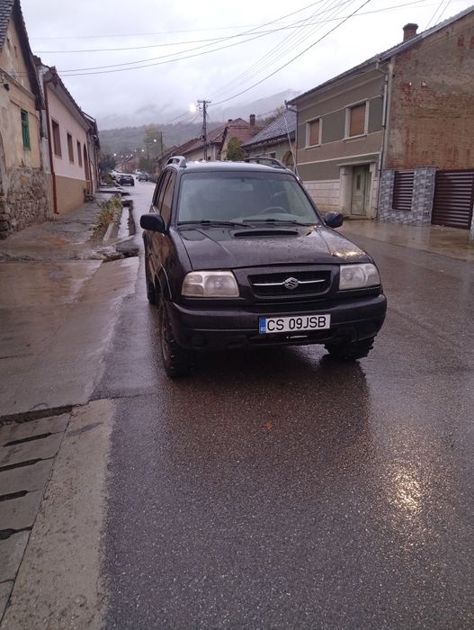 Suzuki grand vitara