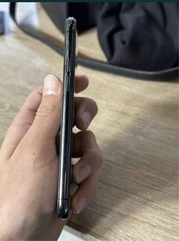 Срочно продается IPhone 11 Pro 256 gb