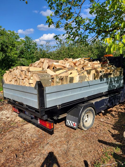 Depozit lemn foc JIBOU