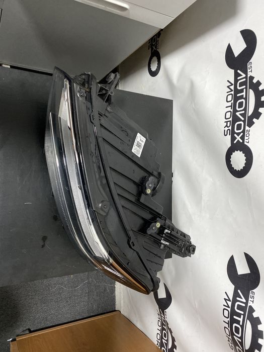 Far stanga full led Vw Passat B8 de la 2020