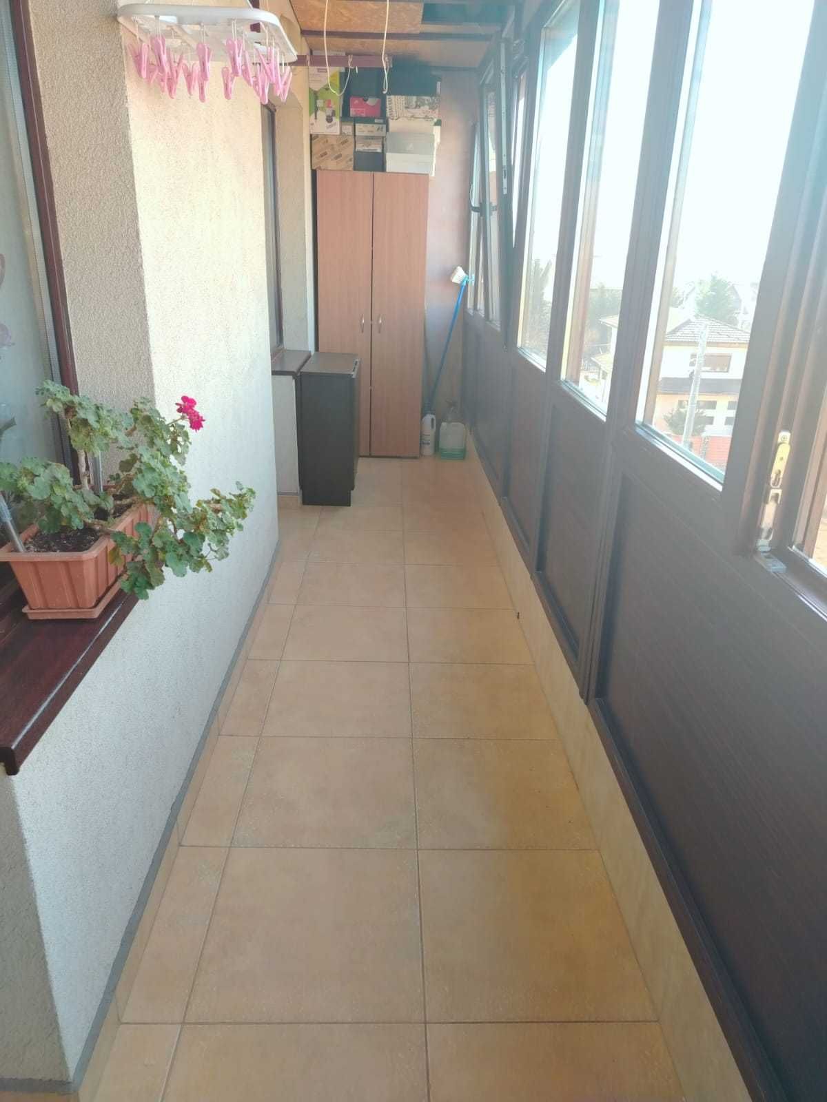 Apartament 3 camere, 77mp,  Bragadiru - Proprietar