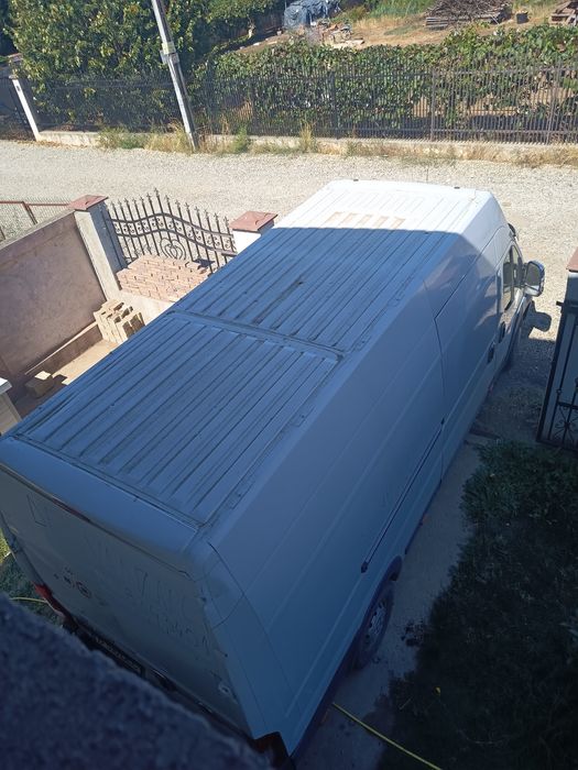 Duba fiat Ducato de închiriere