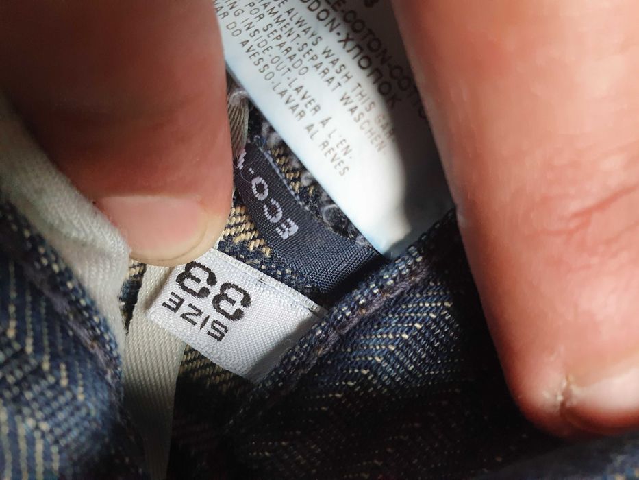 Blugi ARMANI barbati - Marimea 33 (Talie 85 cm)