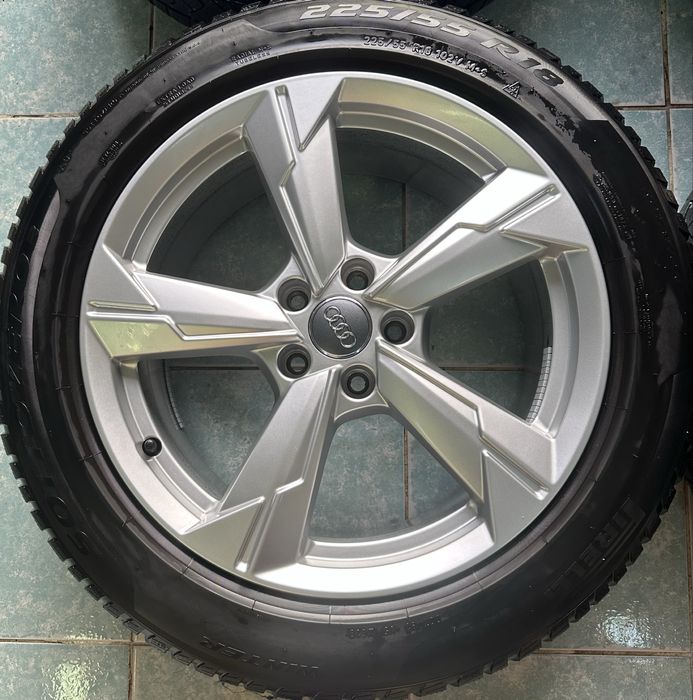 Jante aliaj R18 originale AUDI A6 C8 225/55/18 Pirelli iarna 2021