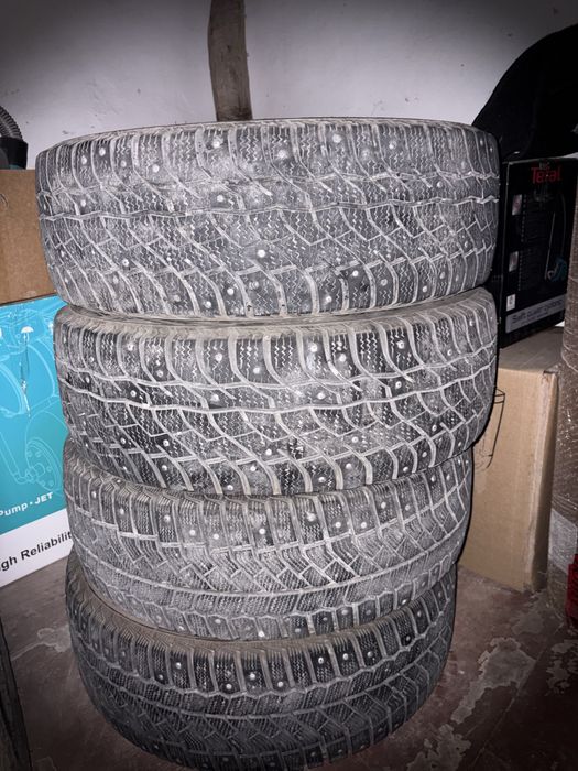 Зимни шины       .