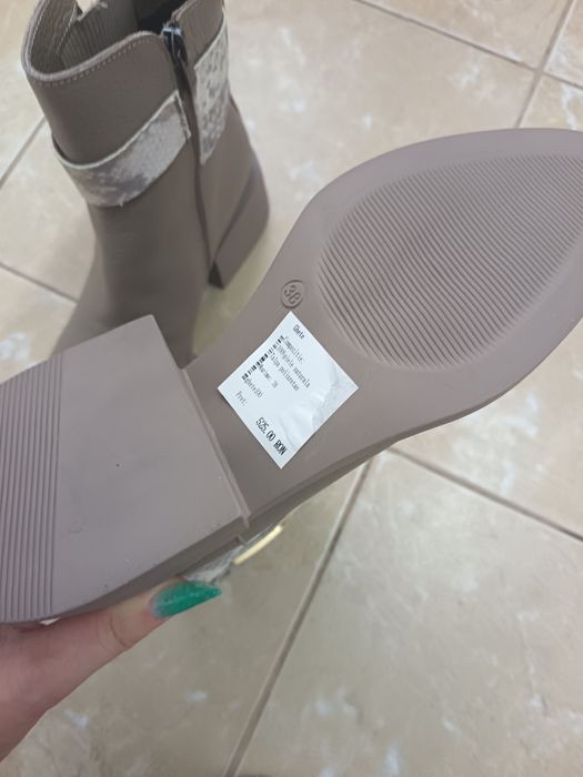 Botine piele noi