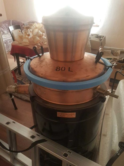 Vand cazan rachiu 80l nou cu racitor 320l pe gaz si lemne