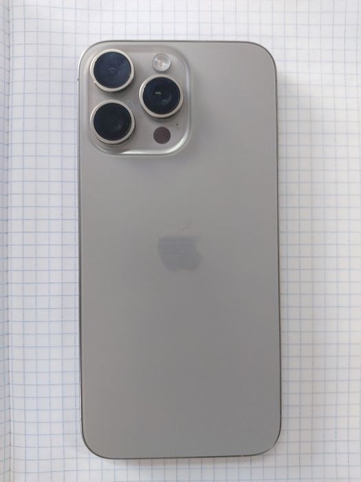 Apple Iphone 15 pro max Dual eSim