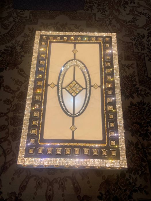 Osma lustra sotiladi