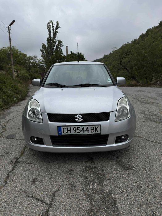 Suzuki Swift 1.3i