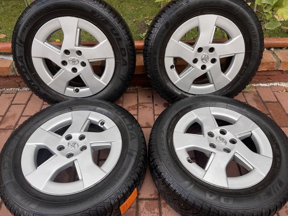 1 set complet roti   Toyota Prius Corolla