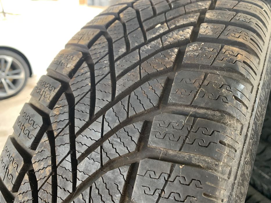 Зимни гуми с джанти 205 55 16 falken