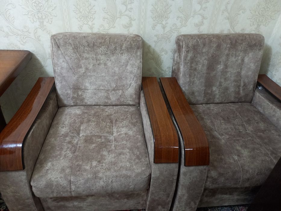 Продам кресло срочно