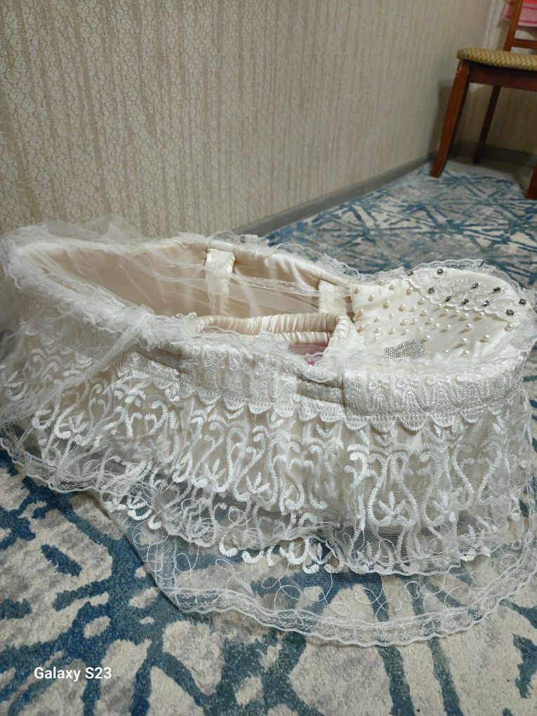 Продам конверт на выписку