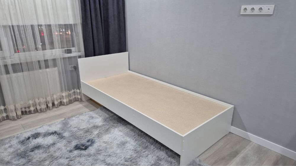 Кровать однаспальная Новые 2/90