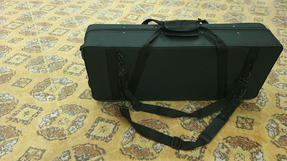 Саксофон продаётся