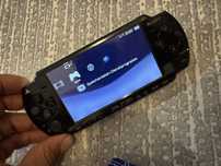 Psp sony model 2004, nu e modat