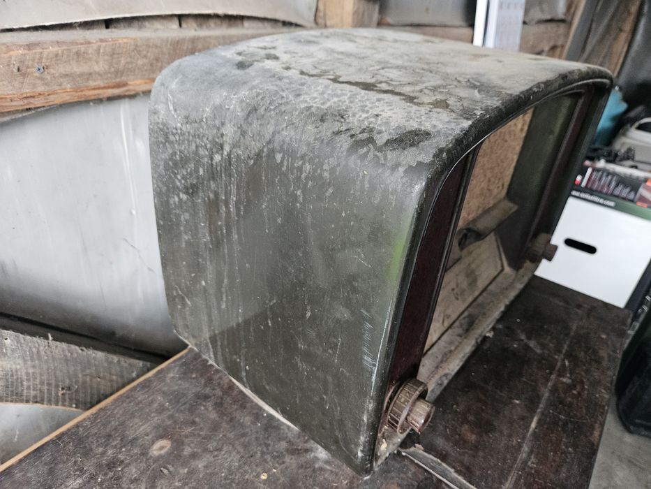 Vand radio rusesc vechi functional BALTIKA BALTICA VEF