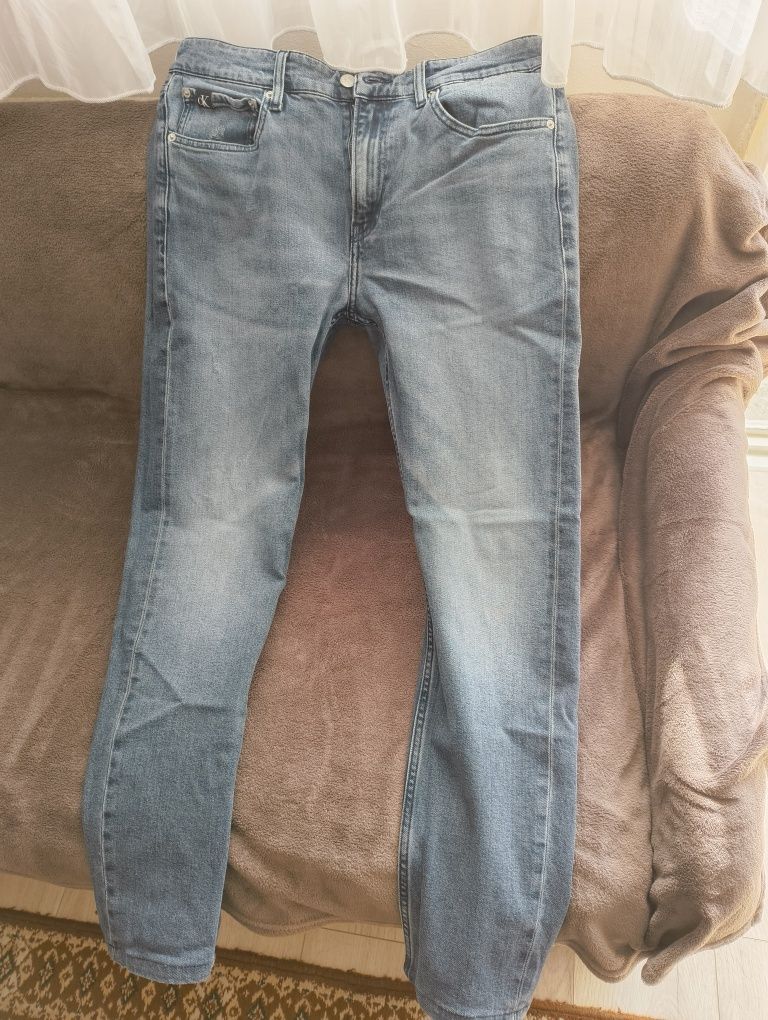Мъжки дънки Calvin Klein 32