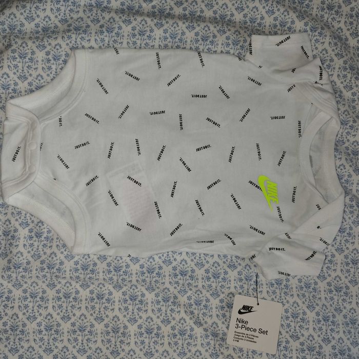 Бебешко боди Nike 68 см