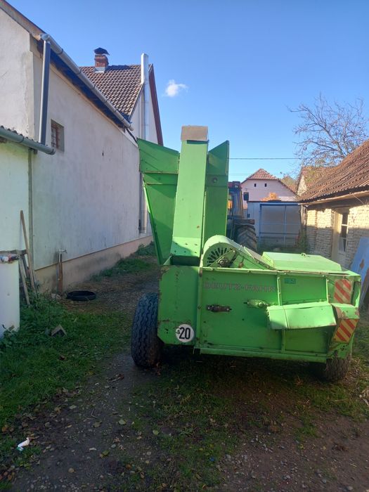 Vând culegătoare Deutz-Fahr Corliner 32-42