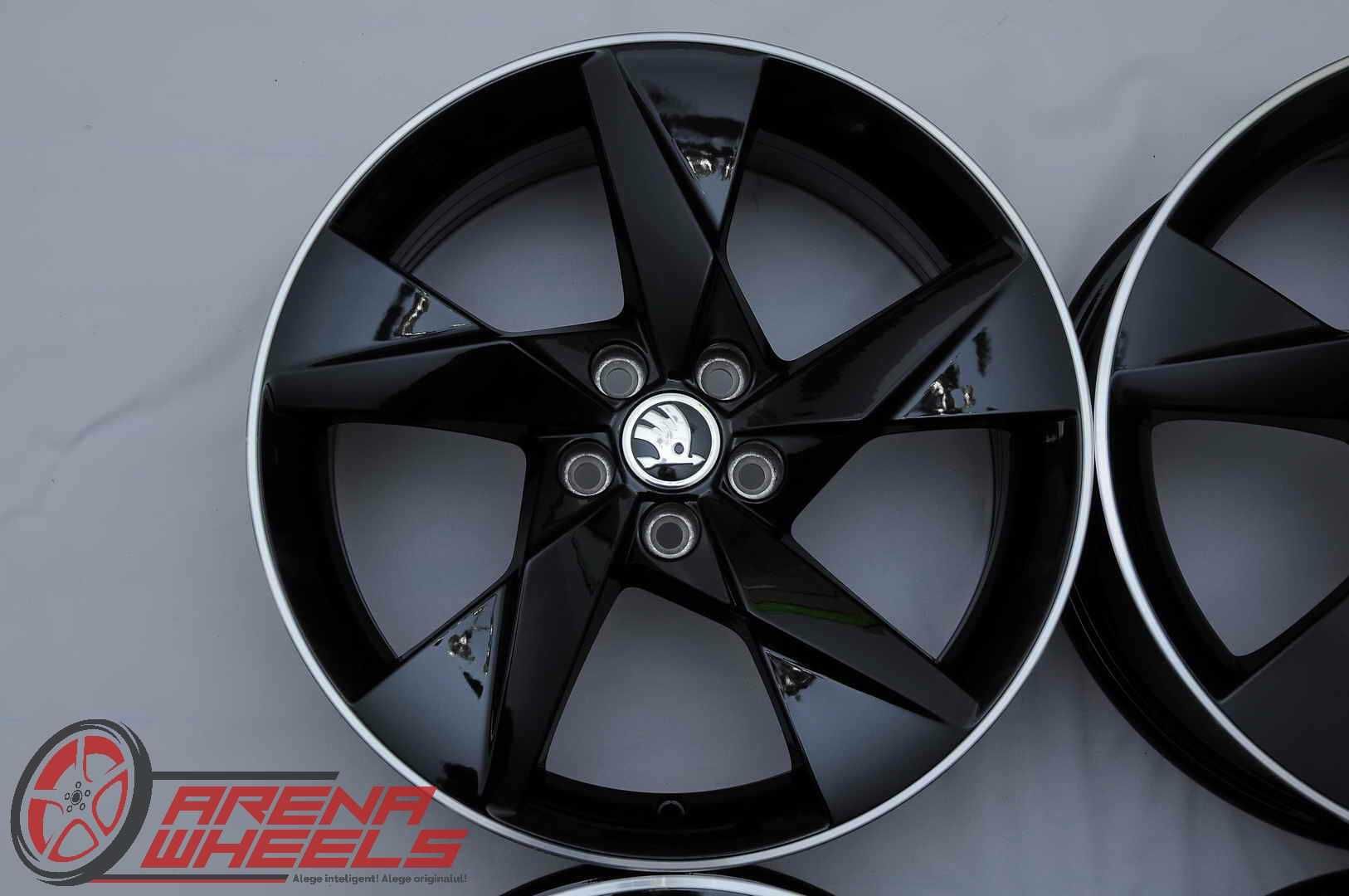 Jante Noi 17 inch Originale Skoda Scala Kamiq Rapid Roomster R17 5x100
