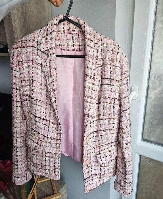 Дамски нови сака