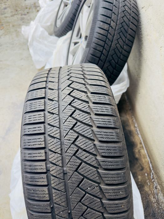 Vând jante BMW 225/50/R17 CAUCIUCURI DE IARNĂ