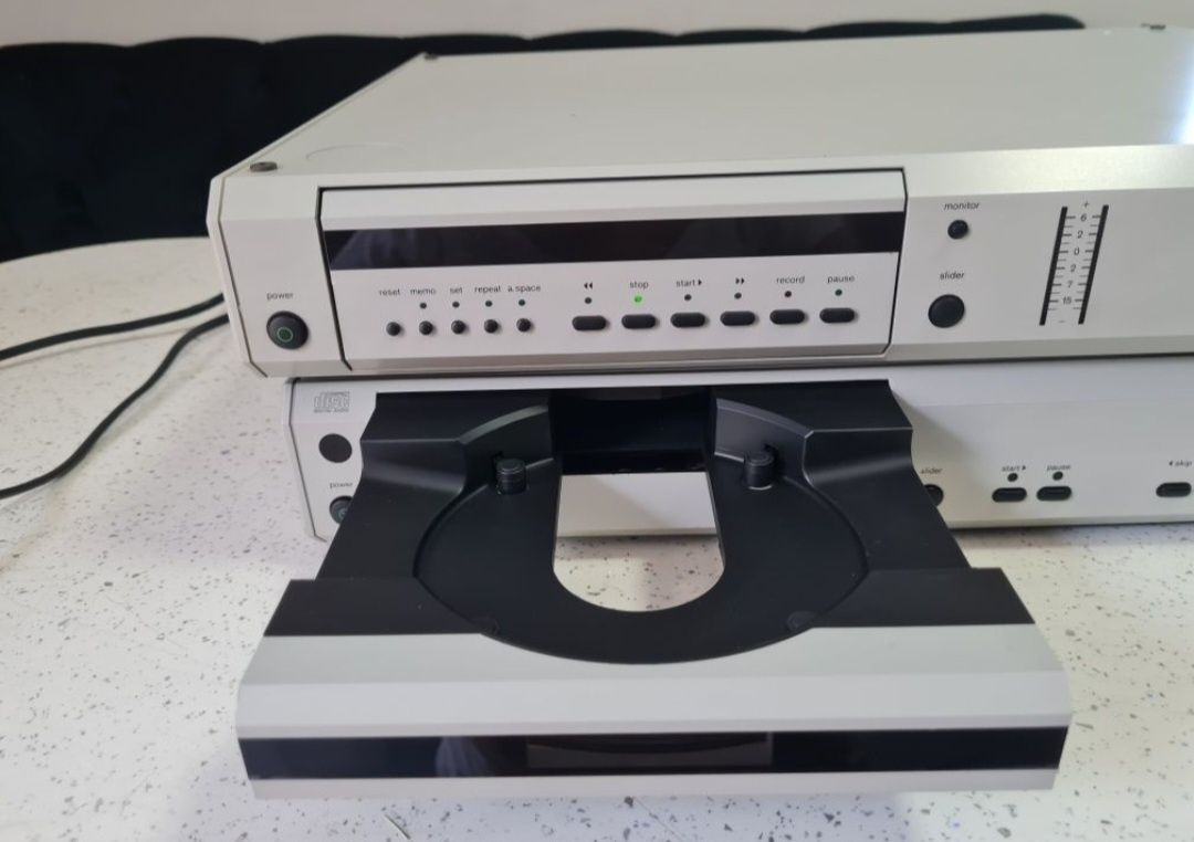 Casetofon deck Braun C4 și cd player Braun CD5