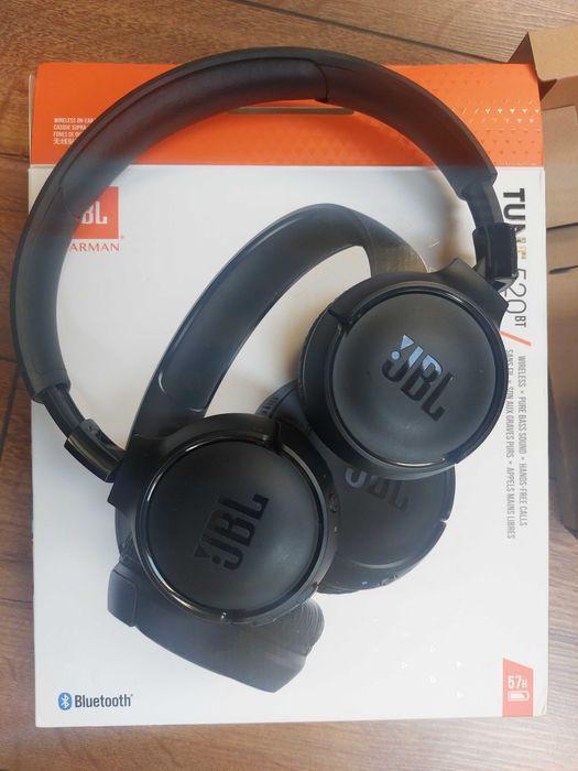 Casti JBL Tune 520BT