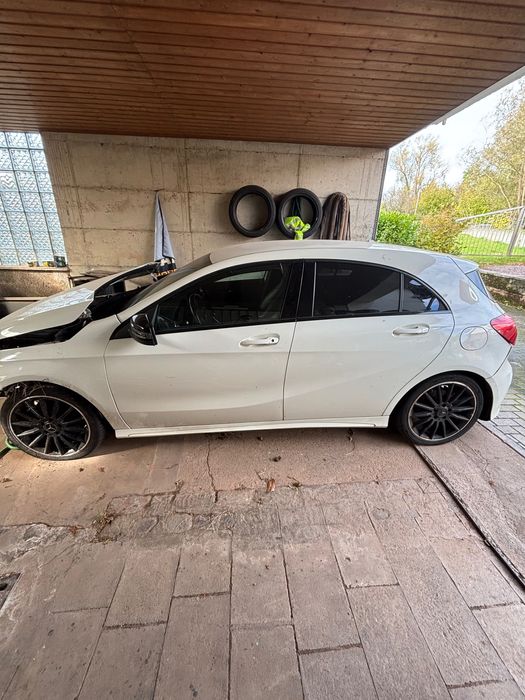 Dezmembrez Mercedes A class AMG A180 2013
