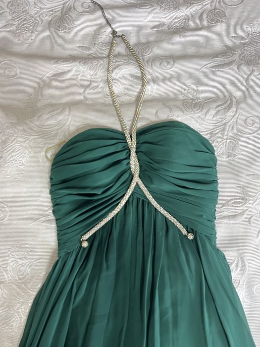 Платье вечернее