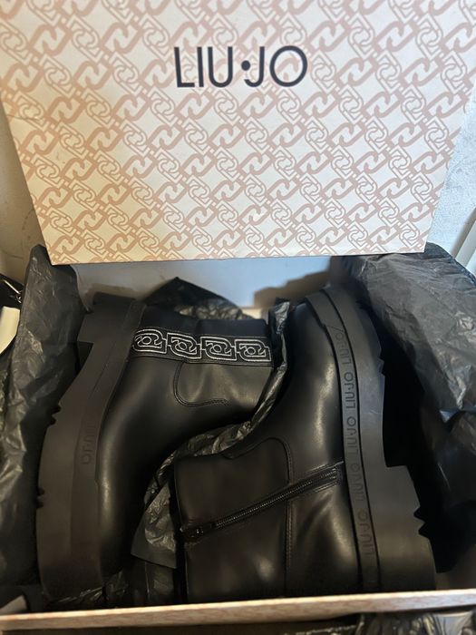 Боти LIU. JO 36номер