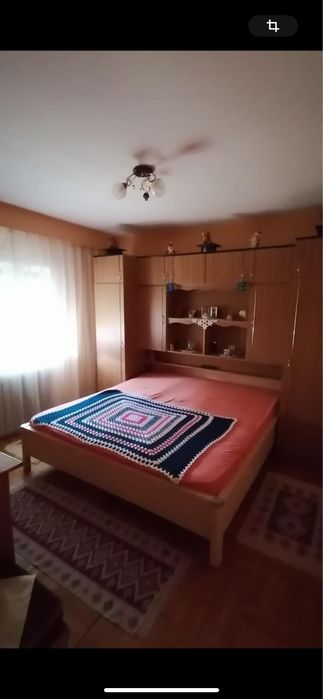 Vand mobilier in stare bună