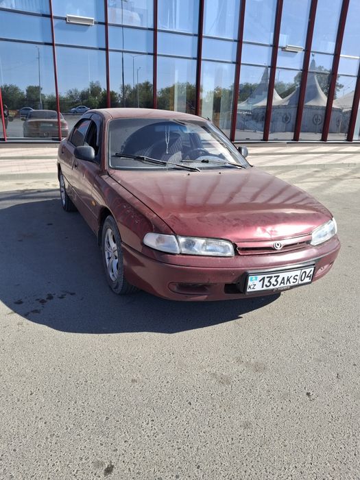 Срочно продам мазда 626 кронос